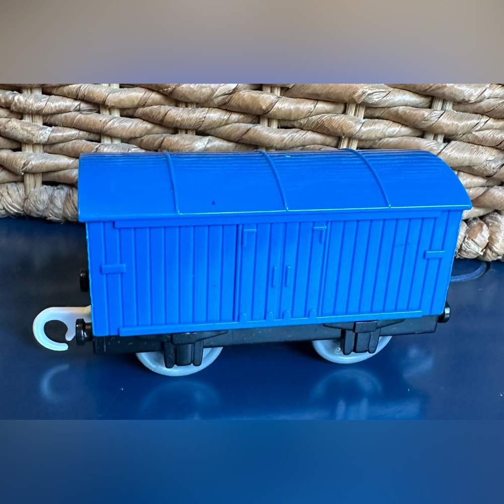 Thomas & Friends Blue Train Car/Van